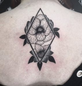 Geometric Tattoo von Kevin, Peckstage